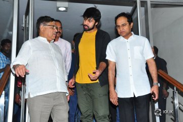 Megastar Chiranjeevi Watched Special Screening of Vijetha